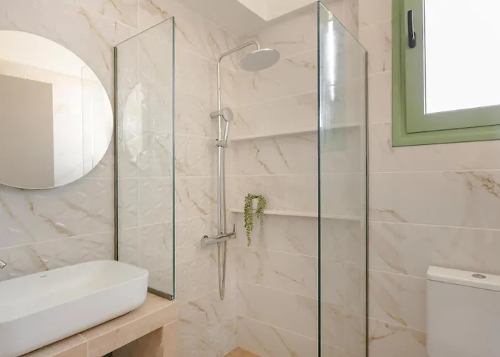 Villa Dionisis By Vintage Travel